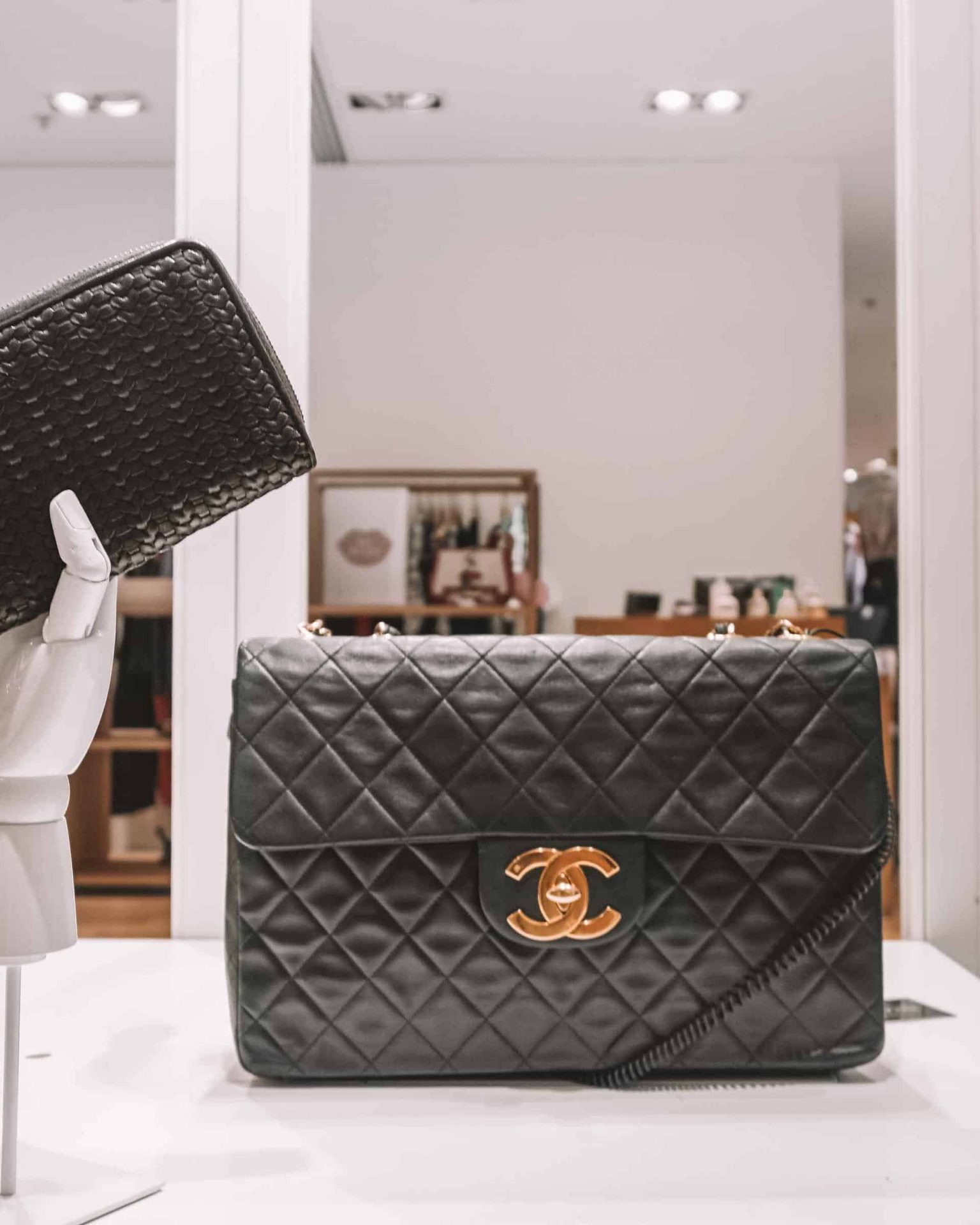 chanel handbags are cheaper in Paris