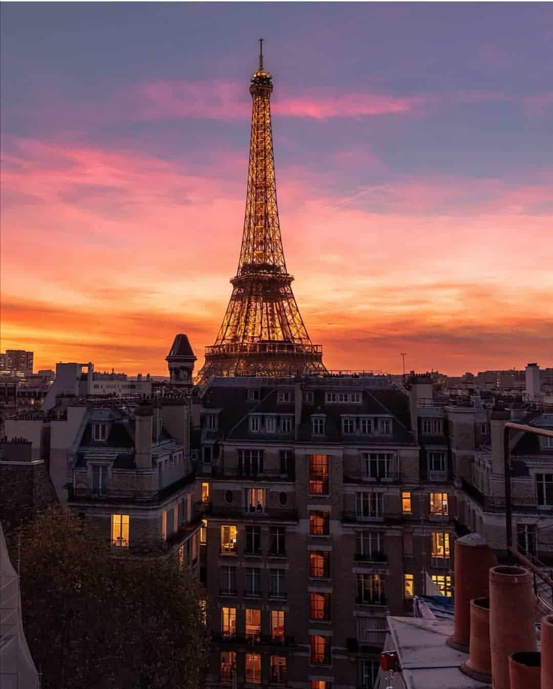 sunset eiffel tower petiteinparis