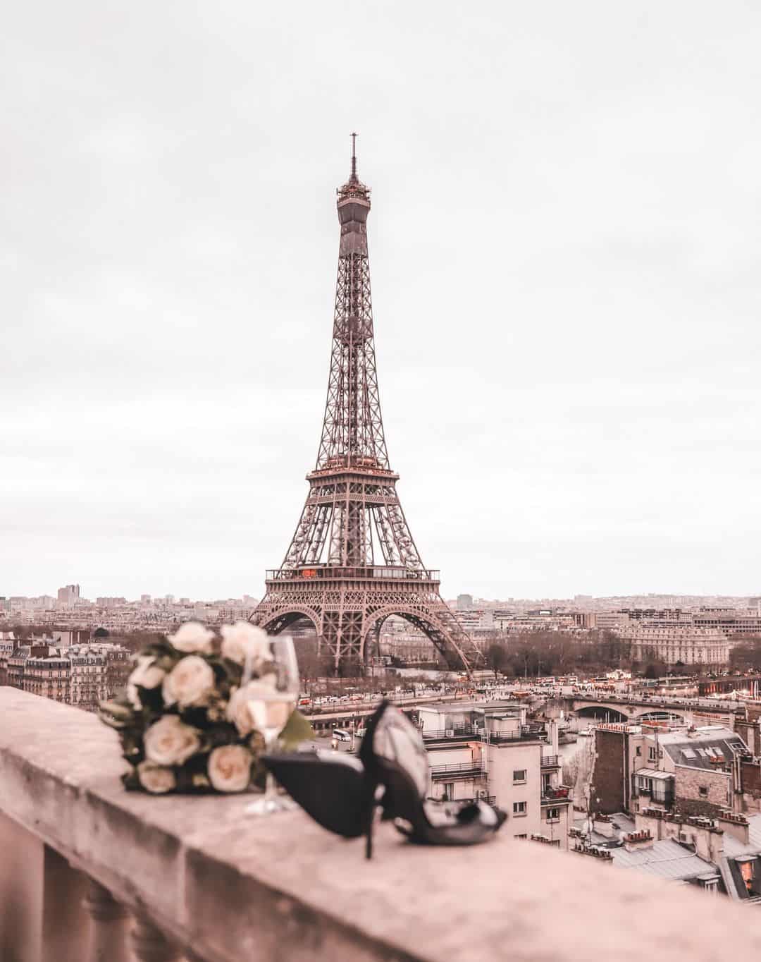 Eiffel Tower paris