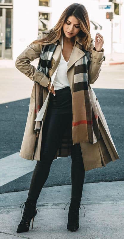 how to style a burberry trench coat