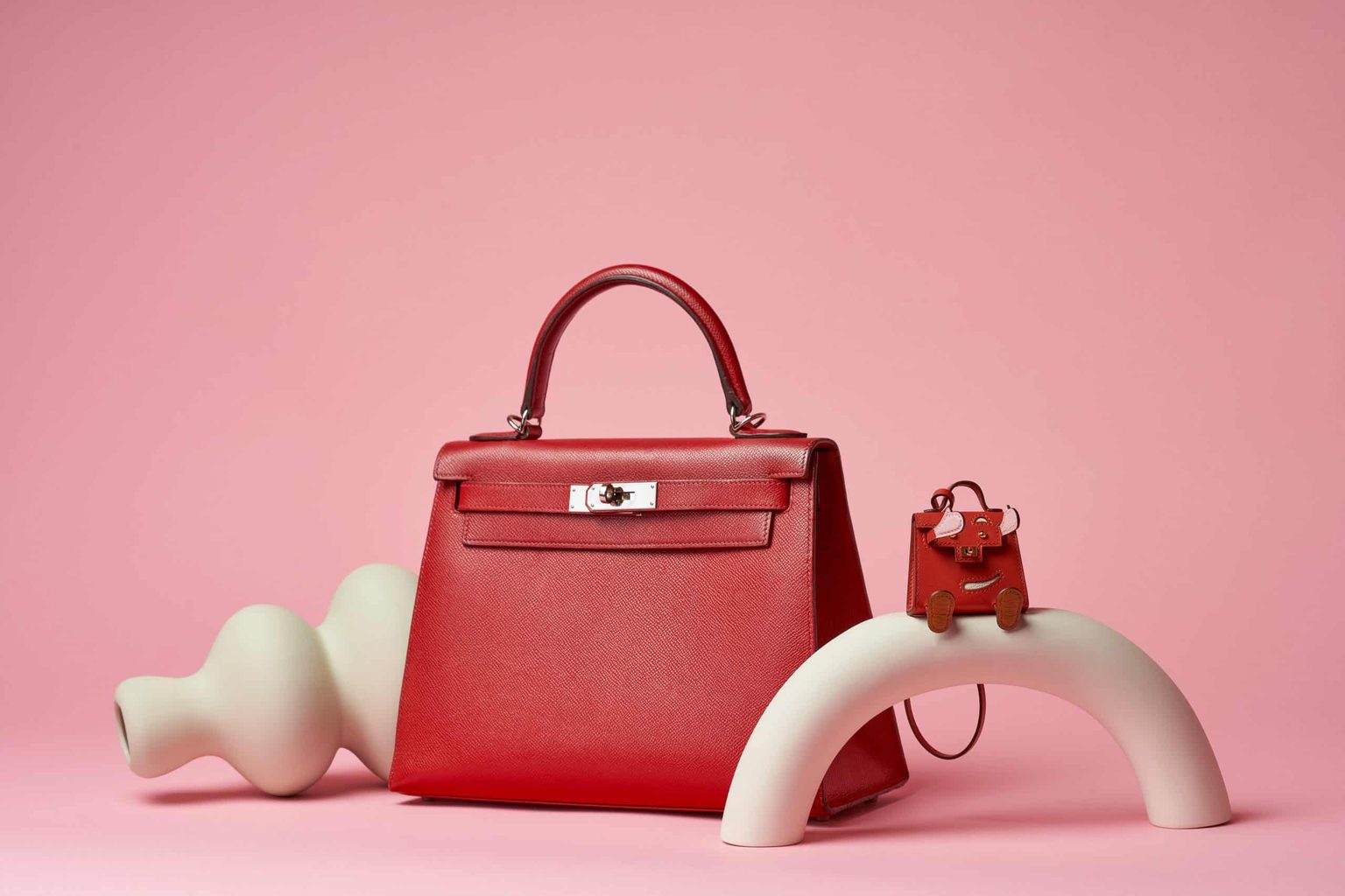 ©SACLÀB_Kelly_Red_bagcharm_0003