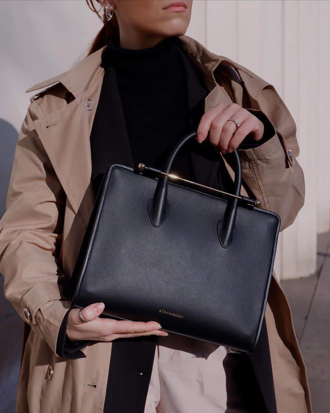 Strathberry Tote Bag Size Medium in Black