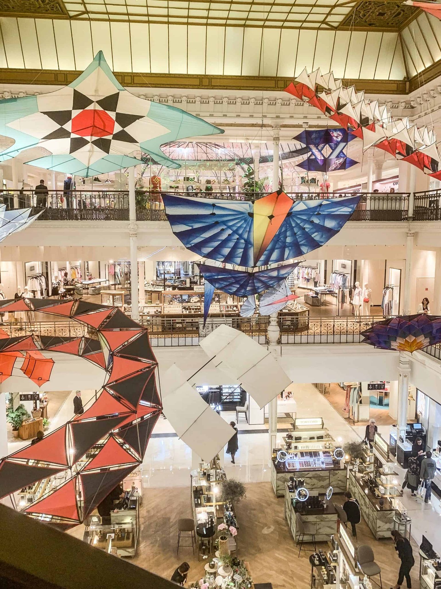 Le Bon Marche exhibits