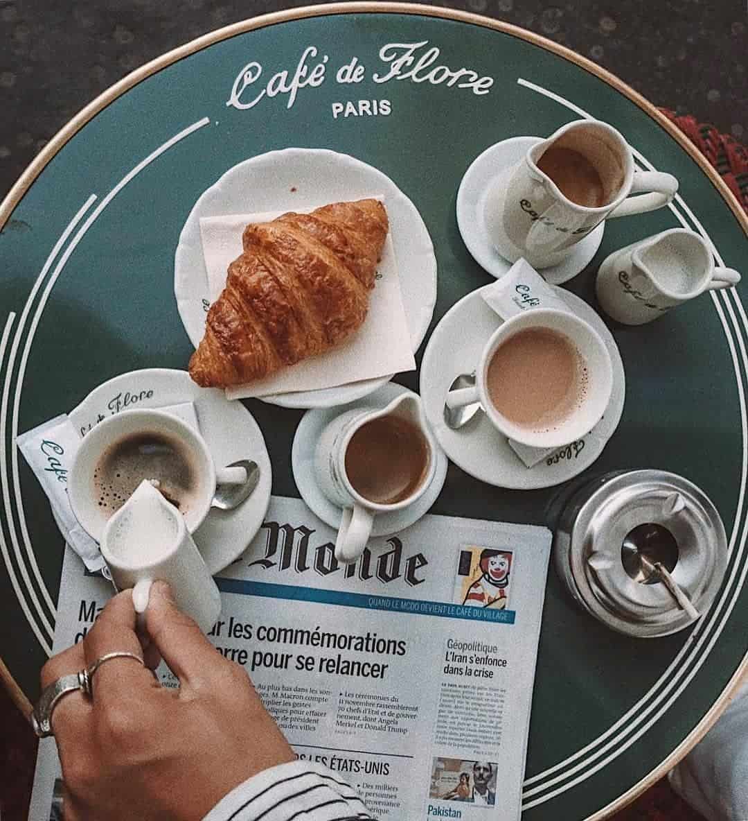 Is Cafe de flore worth going to