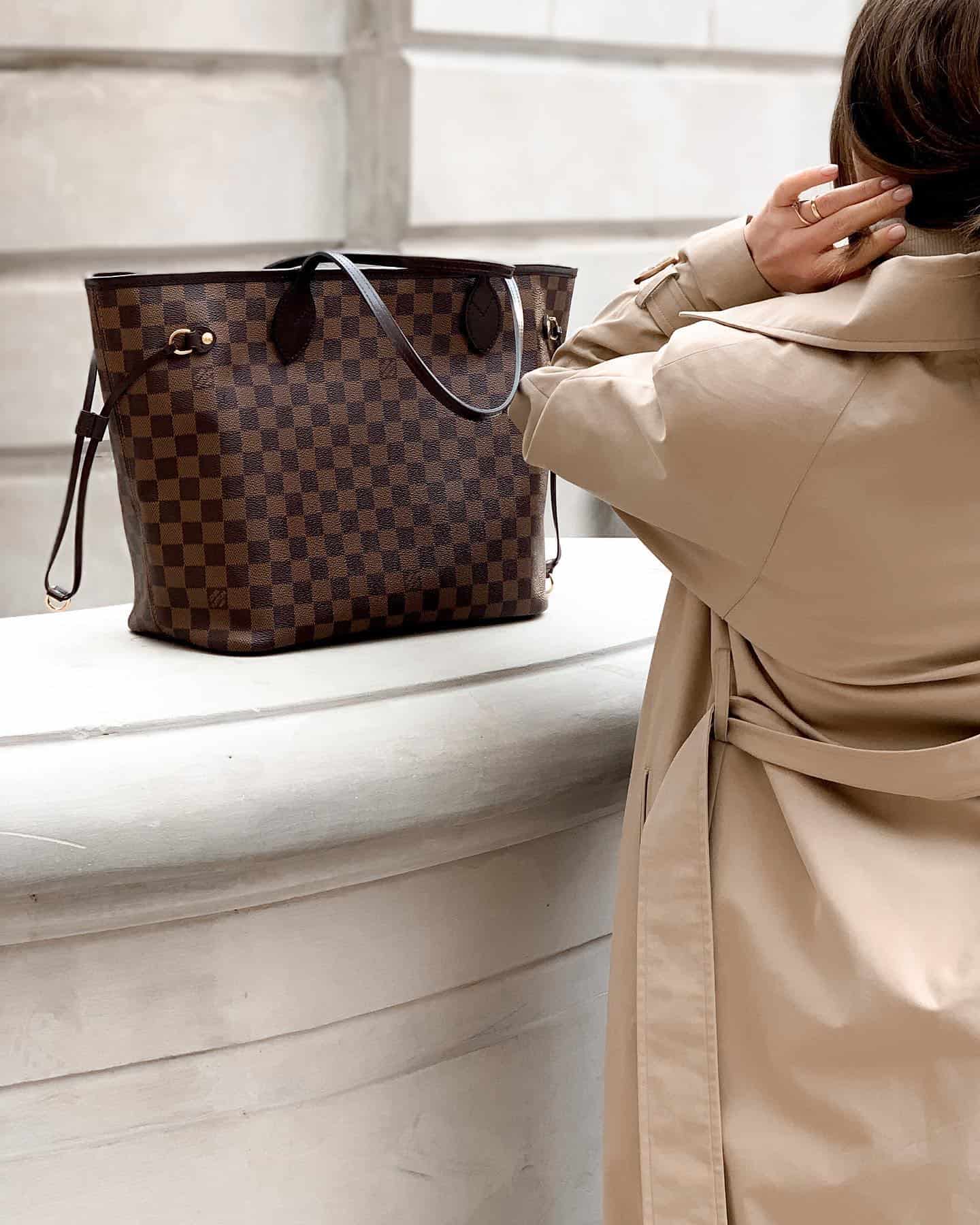 Should i buy the LV Neverfull