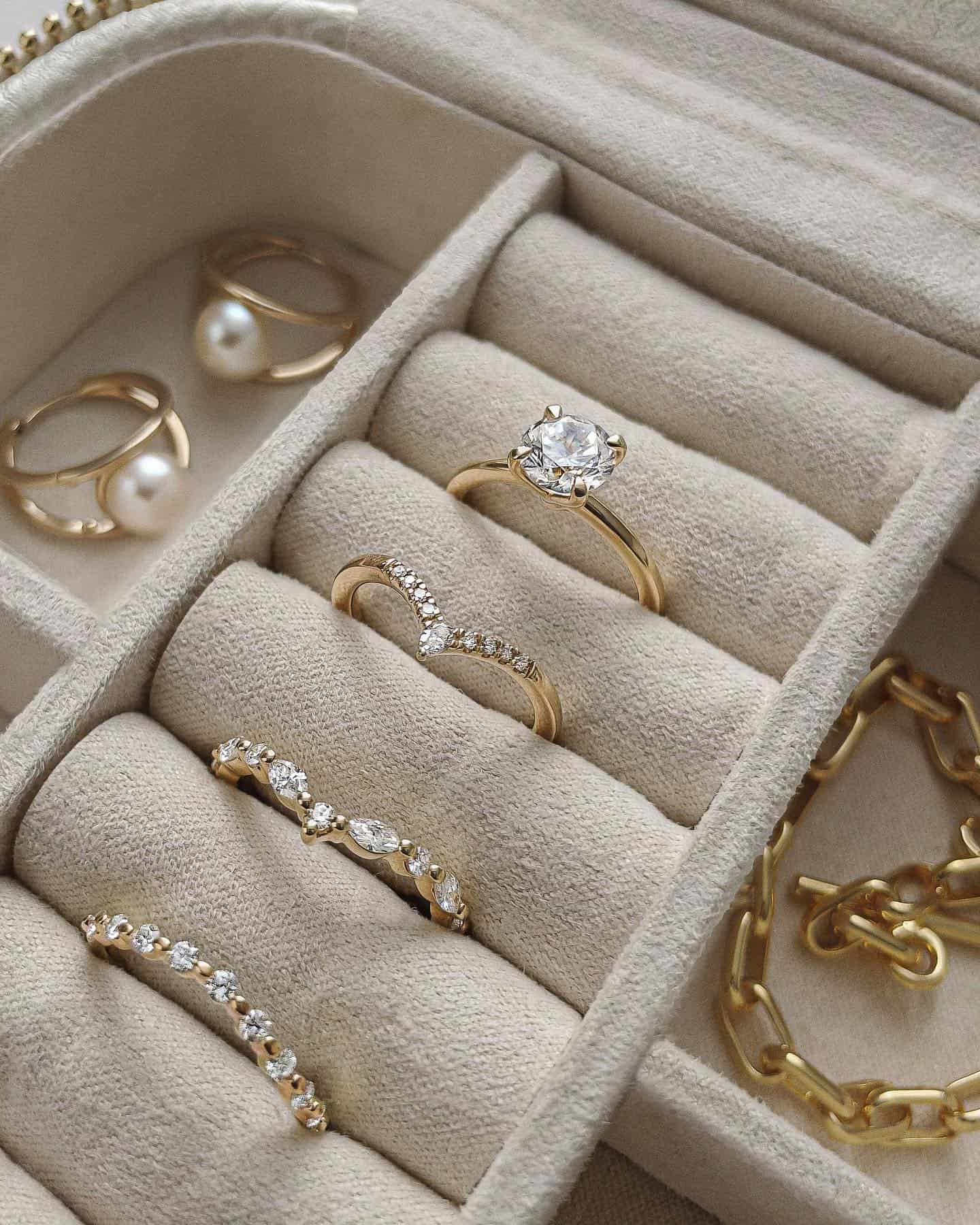 How to build a diamond collection