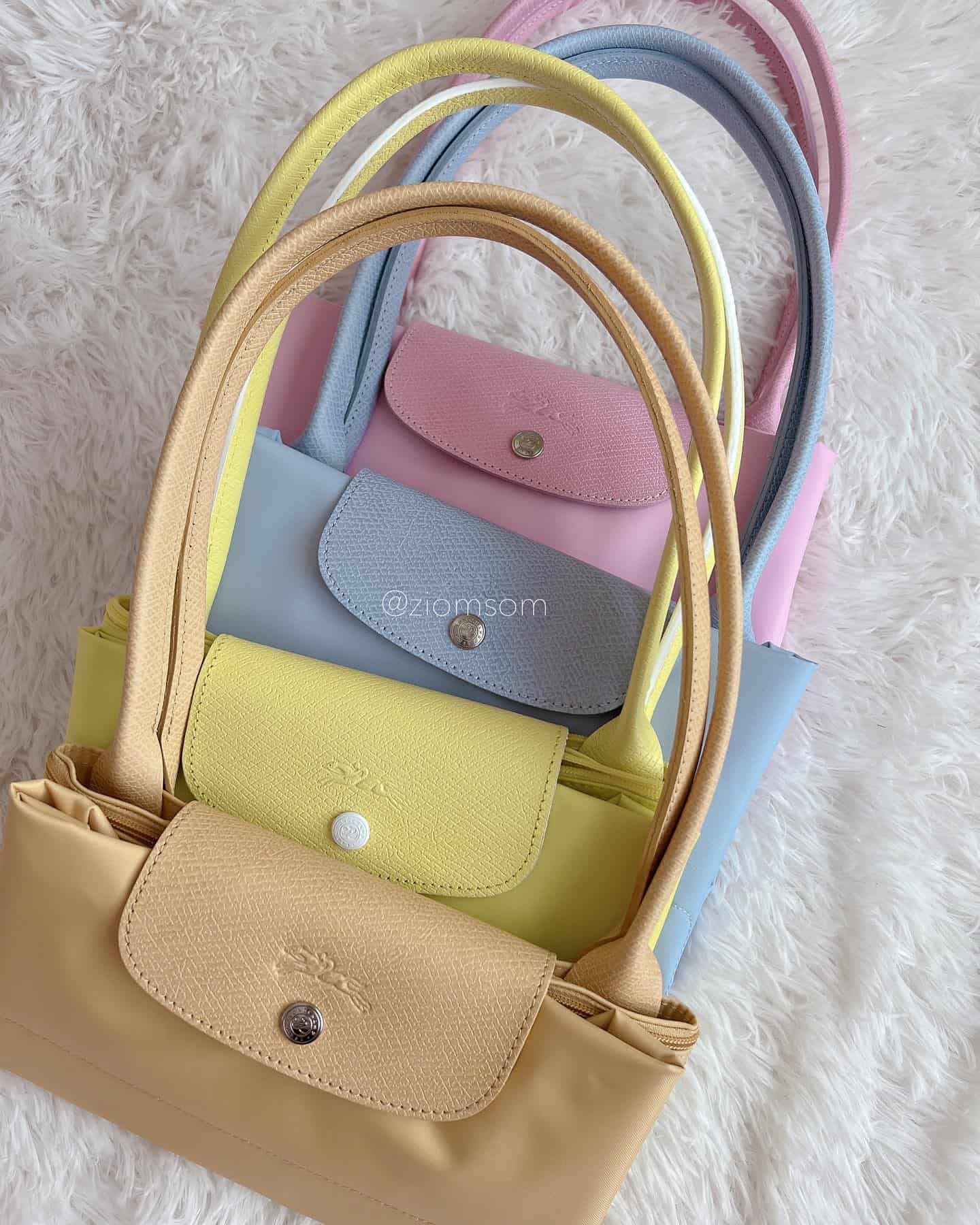 How to fold the longchamp tote bag