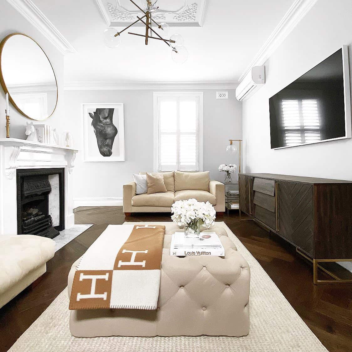 How to decorate a room with the Hermes Avalon Blanket