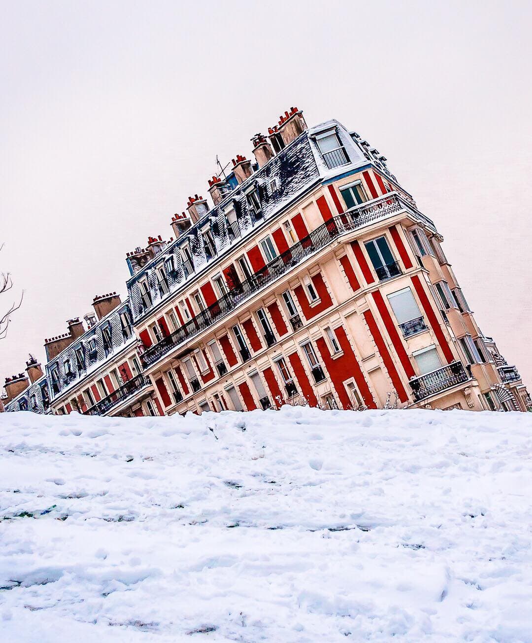 Paris snowing
