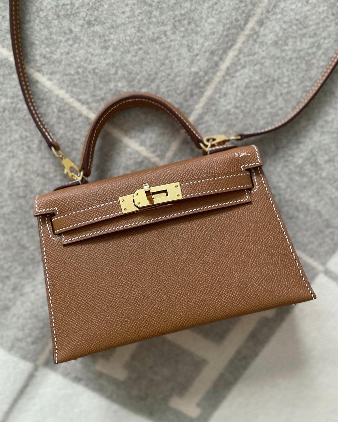 Positives of the Hermes Kelly Mini